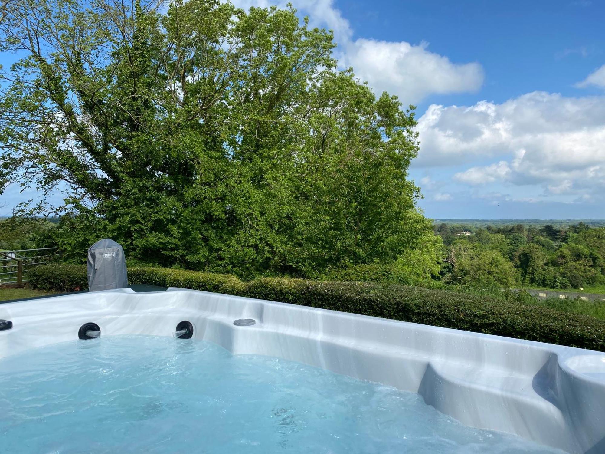 Carrick Beg Self Catering Holiday Accommodation With Hot Tub Sulby  Zewnętrze zdjęcie